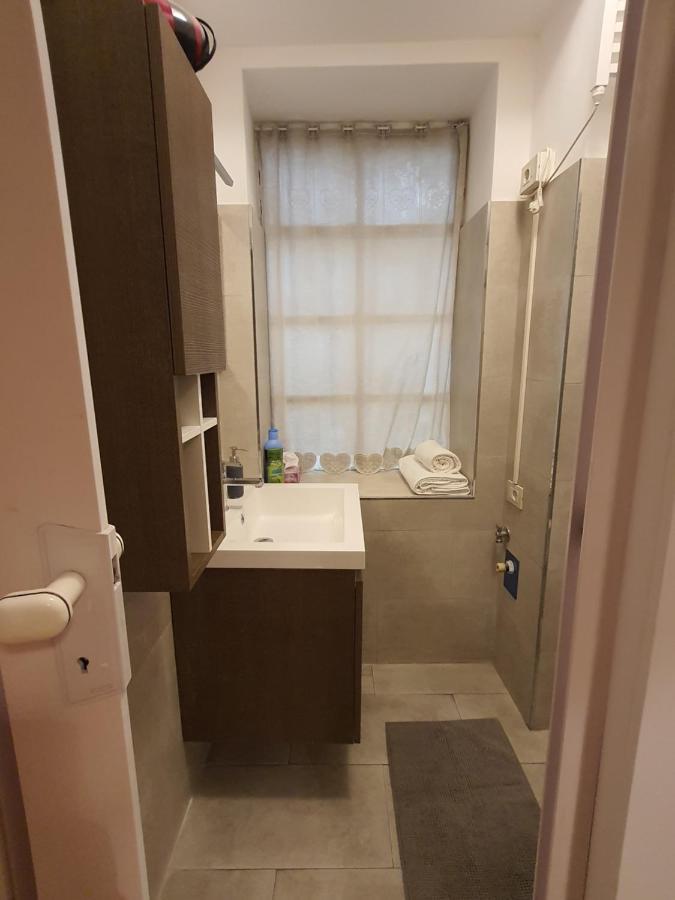 Casa Vacanza Colosseo Whole Holiday Home Apartment Da Pamino & Priscilla Rome Buitenkant foto
