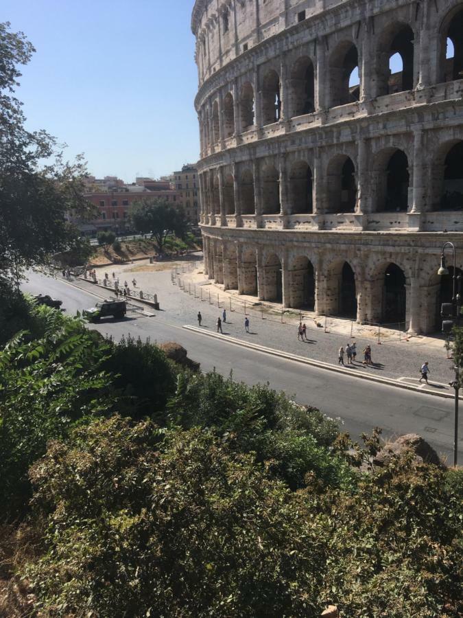 Casa Vacanza Colosseo Whole Holiday Home Apartment Da Pamino & Priscilla Rome Buitenkant foto